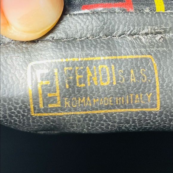 Funky Vintage Fendi Bucket Bag Rainbow - Picture 7 of 8